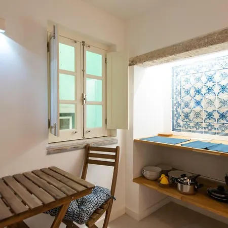 Apartment Principe Real In Quiet Street *