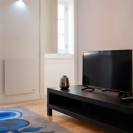 Apartment Principe Real In Quiet Street *